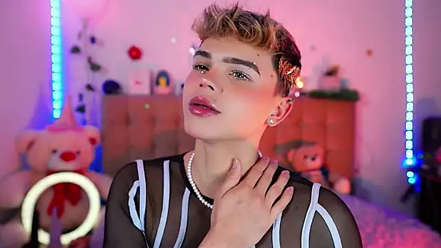 PRINCE STEV online show from October 12, 6:18 pm