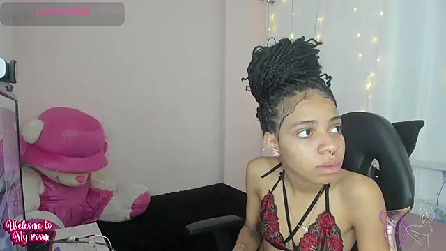 Snapshot of Abigail_Wilson_ chatting on December 22, 8:36 pm Abigail Wilson online show from December 22, 8:36 pm