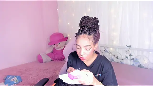 Snapshot of Abigail_Wilson_ chatting on March 11, 8:20 pm Abigail Wilson online show from March 11, 8:20 pm