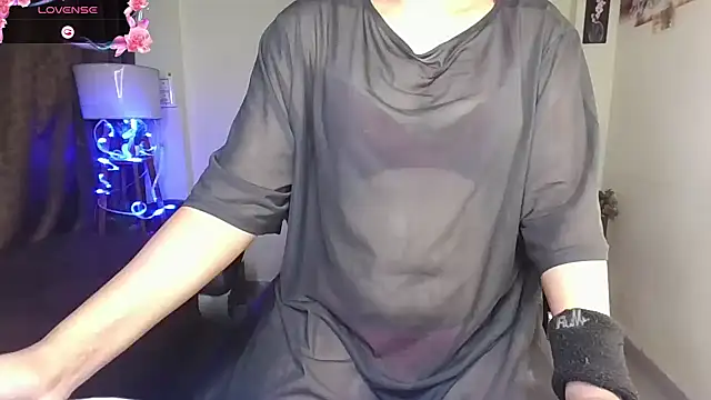 Black-Pearll online show from February 12, 5:35 am