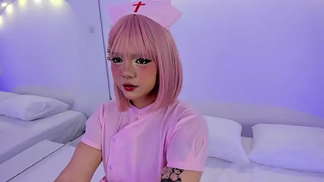 NanaOsaky online show from December 7, 12:56 pm