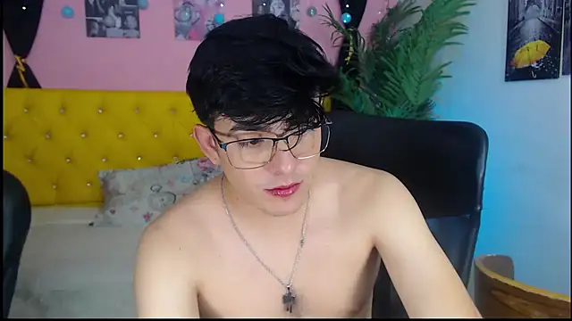 nolan twink1 online show from December 18, 8:57 pm