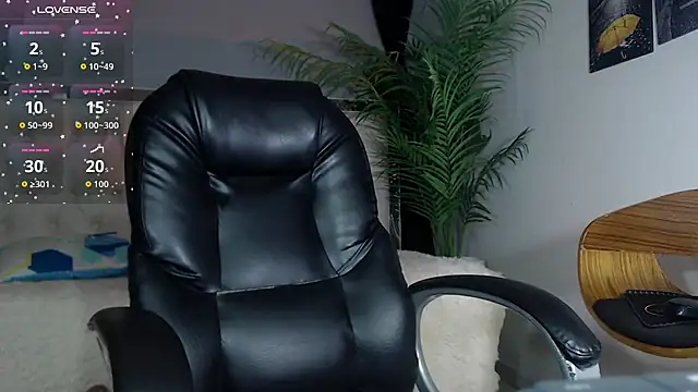 nolan twink1 online show from September 24, 5:49 pm