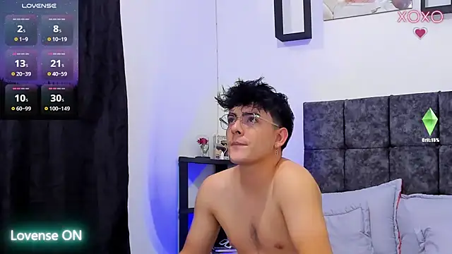 nolan twink1 online show from February 19, 5:20 pm