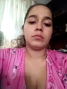 LaurenWelly  online show from January 8, 5:59 pm
