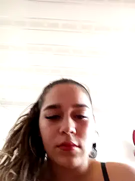 LaurenWelly  online show from January 23, 8:24 pm
