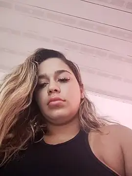 Snapshot of LaurenWelly_ chatting on October 1, 1:39 pm LaurenWelly online show from October 1, 1:39 pm