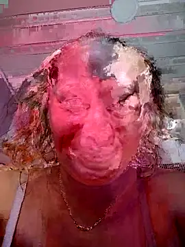 Snapshot of LaurenWelly_ chatting on October 24, 9:55 pm LaurenWelly online show from October 24, 9:55 pm