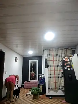 Snapshot of LaurenWelly_ chatting on October 28, 9:24 am LaurenWelly online show from October 28, 9:24 am