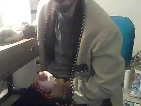 Snapshot of kallaviz chatting on January 6, 10:12 pm kallaviz online show from January 6, 10:12 pm