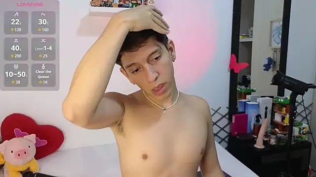 milky  boy  online show from January 16, 4:49 am