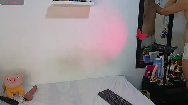 milky  boy  online show from May 10, 11:54 pm