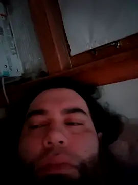 Snapshot of goldycox chatting on December 20, 5:25 am goldycox online show from December 20, 5:25 am