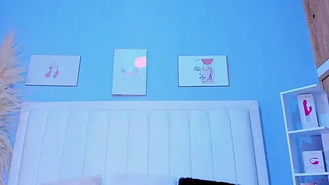 Paula-Brown1 online show from February 24, 7:41 pm