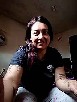 CORALINE GREYM online show from September 24, 5:38 pm