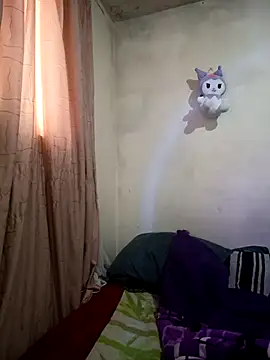 CORALINE GREYM online show from December 2, 1:50 pm