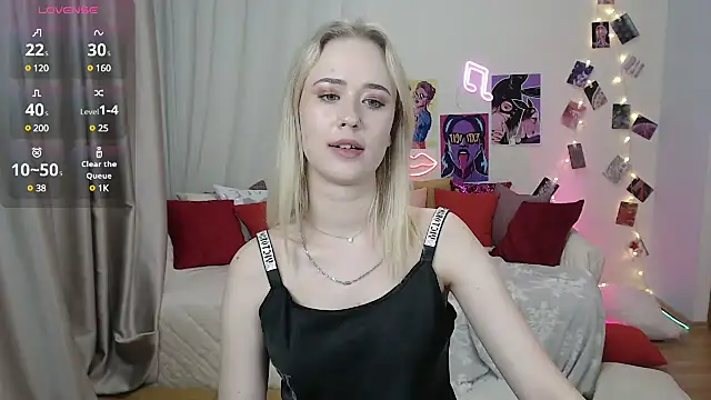 SashaBrooks online show from February 23, 6:12 pm