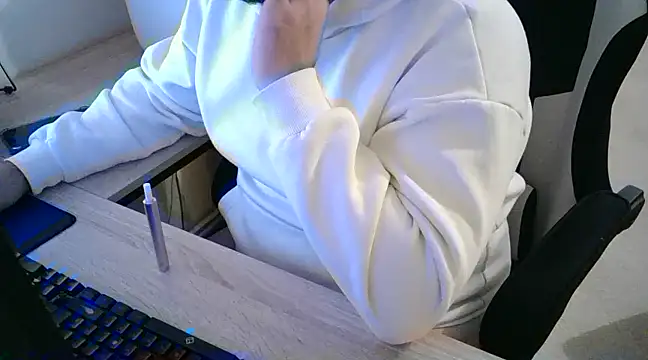 zebymasry online show from December 29, 5:31 am