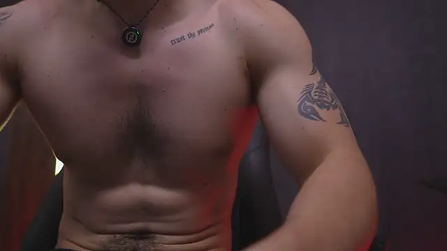 JacksonOlsenn online show from July 4, 8:59 pm