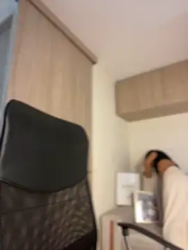 Snapshot of maddy_bronw_ chatting on January 14, 10:12 pm maddy bronw online show from January 14, 10:12 pm