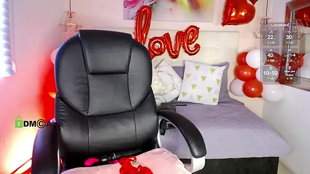 Snapshot of Cristal__adams chatting on February 11, 1:09 pm Cristal adams online show from February 11, 1:09 pm