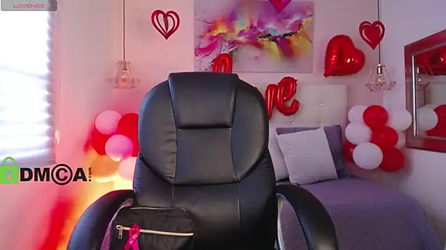 Snapshot of Cristal__adams chatting on February 13, 1:26 pm Cristal adams online show from February 13, 1:26 pm