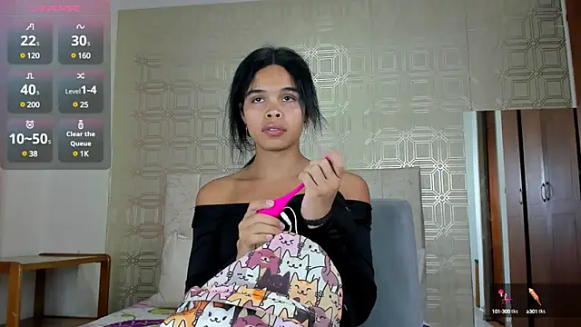 evelyn wine online show from December 18, 7:08 pm