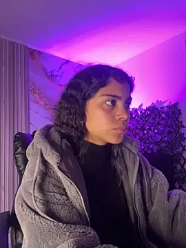 NINA 18 YEARS online show from November 16, 7:52 pm