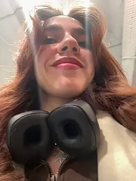 Lily  Belle online show from January 26, 1:04 pm