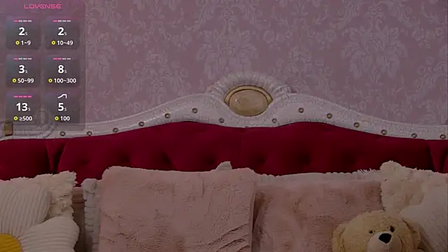 AngeliqueSkye online show from September 20, 3:07 am