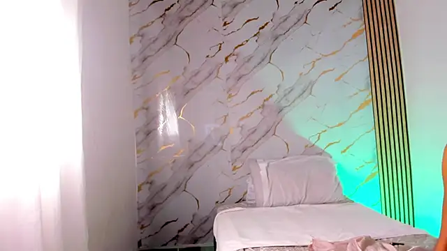 coralcarter1 online show from November 13, 2:49 pm