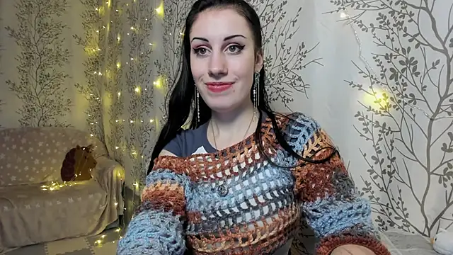 Mary0Lou online show from December 5, 10:55 am