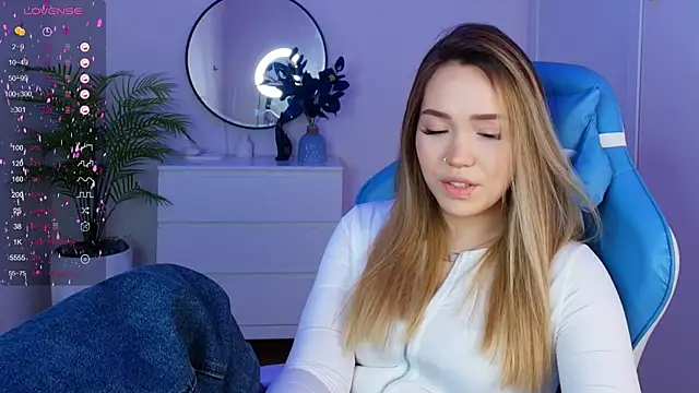 Evia r0se online show from January 26, 10:34 am