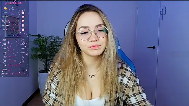 Evia r0se online show from February 5, 1:47 am