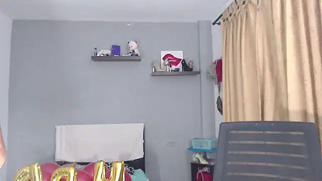 SusanLeroy online show from December 19, 10:00 am