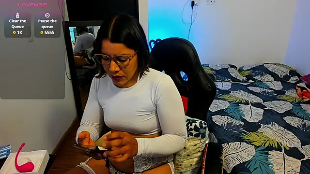 peanut tangerine online show from February 12, 6:19 pm