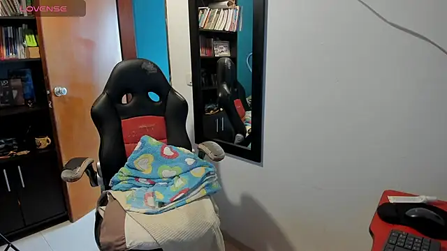 peanut tangerine online show from September 13, 5:02 pm