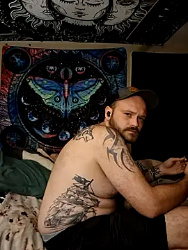 Snapshot of Nester8181 chatting on July 6, 4:53 am Nester8181 online show from July 6, 4:53 am