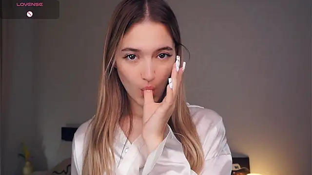 CathrynGeer online show from September 20, 6:31 pm