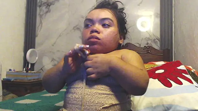 Michelle Brooks online show from January 28, 3:47 am