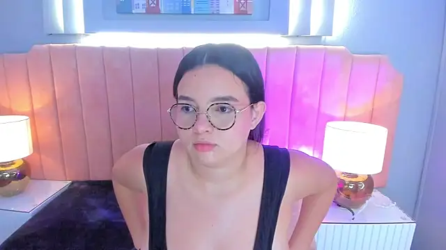 alys baker online show from October 21, 3:51 am