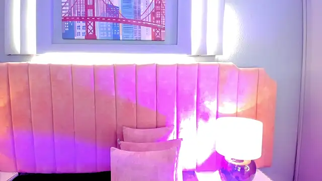 alys baker online show from October 29, 3:09 am