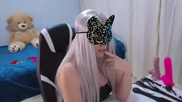 Snapshot of Akasha_007 chatting on January 11, 9:46 pm Akasha 007 online show from January 11, 9:46 pm