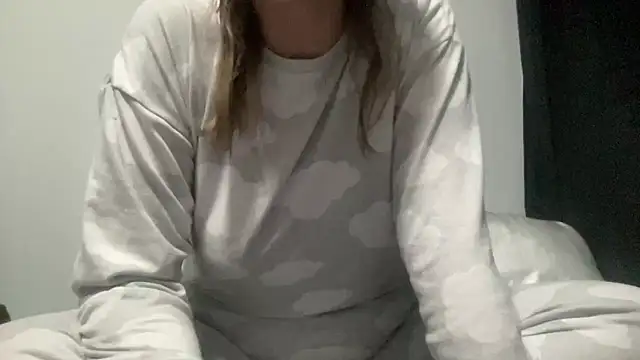 Snapshot of Akasha_007 chatting on February 6, 10:53 pm Akasha 007 online show from February 6, 10:53 pm