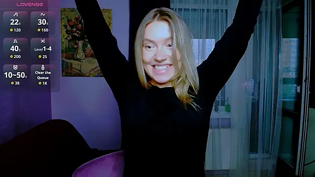 TaylorBre online show from October 4, 6:11 am