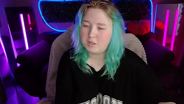 ChimberWol online show from November 28, 9:34 am