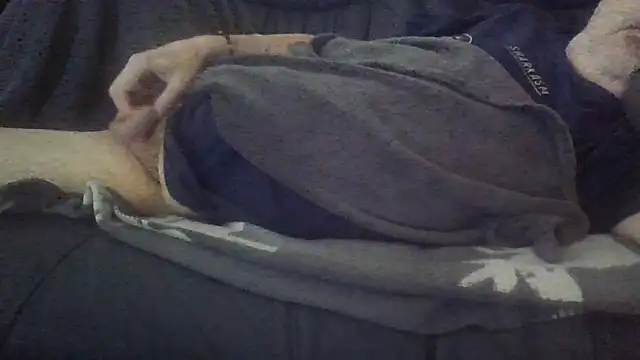 donswede61 online show from February 2, 12:59 pm