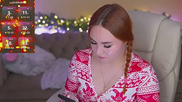 LovelyBell online show from January 6, 2:10 pm