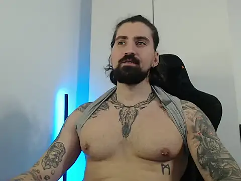 MateoHunk online show from October 13, 10:15 am