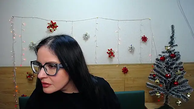 TayaBoret online show from January 13, 6:05 pm